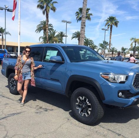 Blue Toyota Tacoma, Blue Tacoma, Manifesting 2024, Toyota Tacoma 4x4, Tacoma 4x4, Tacoma World, Mustang Sally, Low Riding, Light Film