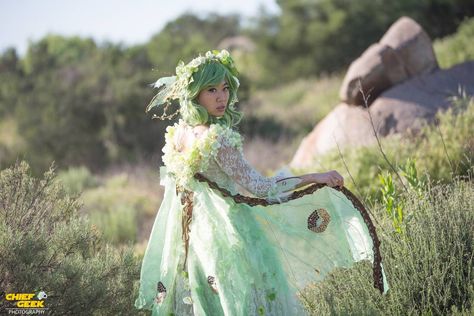 Luna Moth Fairy by cindyrellacosplay on DeviantArt Luna Moth Costume, Luna Moth Fairy, Moth Costume, Labyrinth Masquerade, Moth Fairy, Ren Faire Outfits, Lunar Moth, Moth Wings, Luna Moth