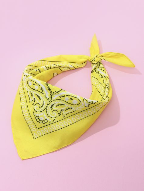 Yellow Casual Collar  Fabric Paisley Bandana Embellished   Women Accessories Yellow Bandana, Adagio Dazzle, Bandana Hair, Paisley Bandana, Yellow Accessories, Western Chic, Bandana Hairstyles, Dressing Up, Bandana Print