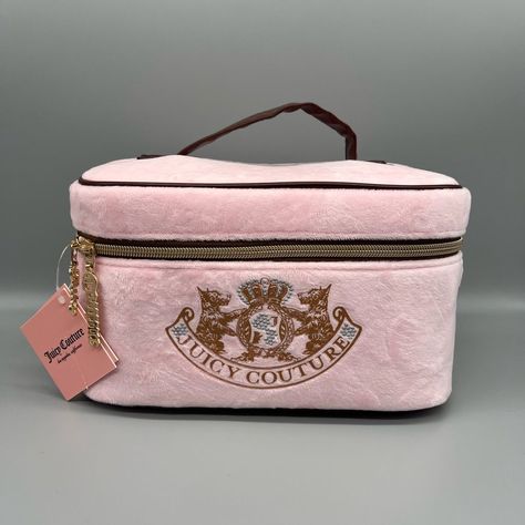 Juicy Couture Bags | Juicy Couture Pink Velour Cosmetic Bag | Color: Pink | Size: See Photos Juicy Couture Aesthetic, Juicy Couture Logo, Juicy Couture Wallet, Couture Makeup, Juicy Couture Baby, Fashion Things, Girly Bags, Cosmetics Bag, Fame Dr