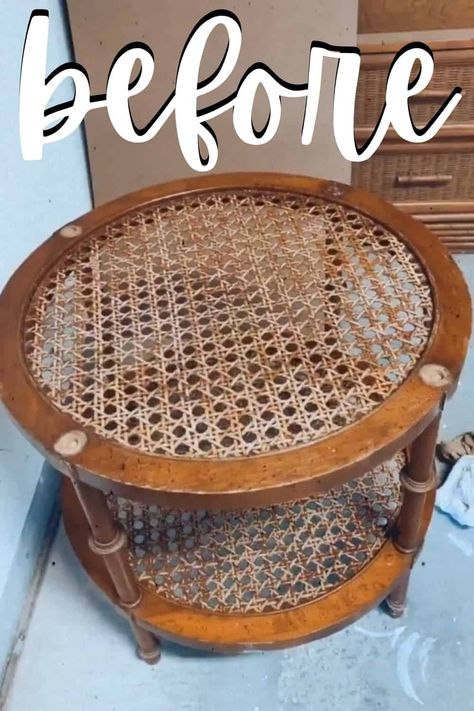 Rattan Furniture Makeover, Transforming Furniture, Furniture Bathroom, Cane Furniture, Expensive Furniture, Small Bathroom Ideas On A Budget, Geek Decor, Diy Furniture Renovation, Furniture Rehab