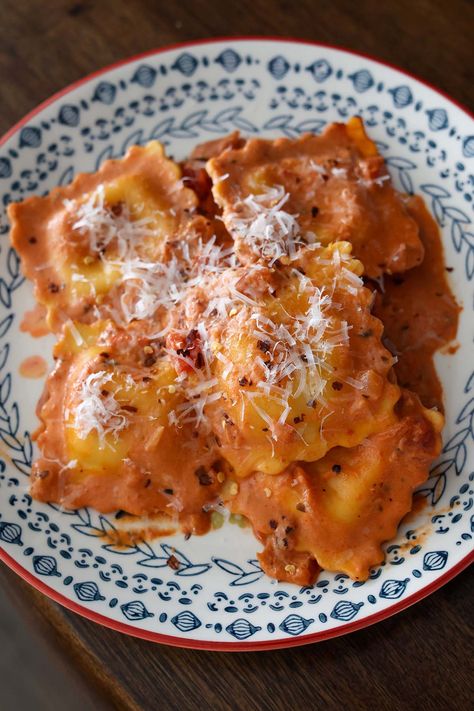 Lobster Ravioli Sauce(Creamy Pink Vodka Sauce) - Cooked by Julie Pink Sauce For Lobster Ravioli, Lobster Ravioli Sauce Recipe, Pink Vodka Sauce, Ravioli Sauce Recipe, Lobster Ravioli Sauce, Pink Sauce Pasta, Pink Vodka, Pink Pasta, Ravioli Sauce