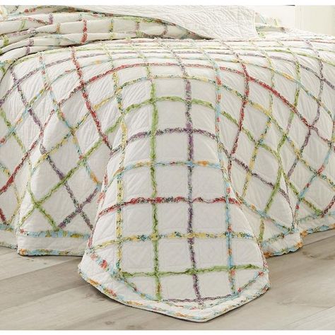 Laura Ashley Ruffle Garden Quilt | Bealls Florida Rag Quilt Patterns, Laura Ashley Home, Garden Quilt, Quilted Bedspreads, Twin Quilt, Quilt Stitching, Rag Quilt, White Quilt, King Quilt