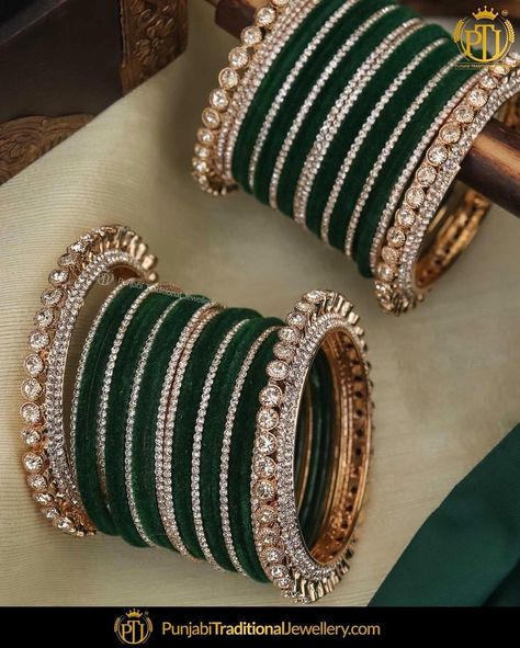 Bengal Set Design, Churi Set Design, Chudi Set Design, Green Chudi Set, Green Bangles Set, Punjabi Bangles, Jwellary Design, Green Bangles, Bangles Collection