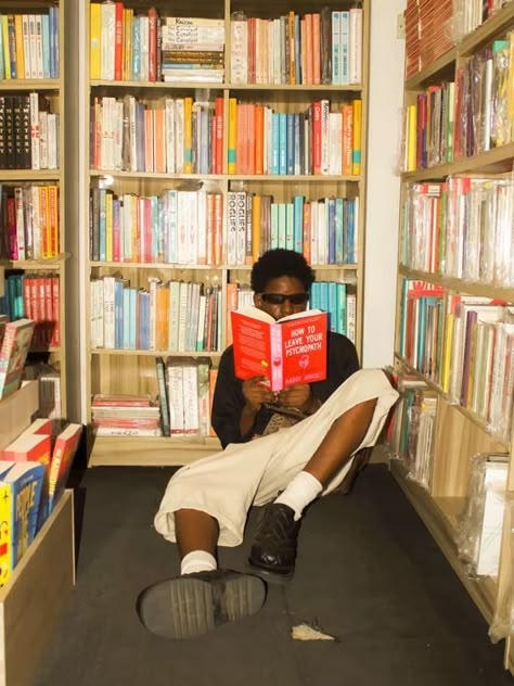 Library Aesthetic Men, Library Fashion Photoshoot, Indoor Flash Photoshoot, Library Film Photography, Library Photoshoot Ideas Men, Library Shoot Photo Ideas, Library Photo Shoot Men, Library Aesthetic Photoshoot, Library Pics Photo Ideas