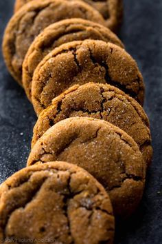 Gingersnap Cookies Chewy, Soft Molasses Cookies, Molasses Cookie, Chewy Molasses Cookies, Molasses Cookies Recipe, Ginger Molasses Cookies, Molasses Cookies, Ginger Snap Cookies, Crinkle Cookies