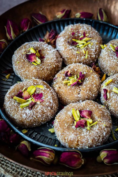 Easy 30-minute recipe for Mathura Peda made with milk powder, a delectable Indian sweet known for its rich and creamy fudge-like texture. #indiandesserts Mathura Peda, Easy Indian Dessert Recipes, Indian Milk, Peda Recipe, Easy Indian Dessert, Indian Dessert, Sweet Dishes Recipes, Indian Dessert Recipes, Indian Sweet