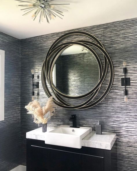 Luxury Powder Room Design, Powder Room Ideas Modern, Glam Powder Room, Powder Room Modern, Powder Bathroom Ideas, Black Powder Room, Luxury Powder Room, Powder Room Design Ideas, Wallpaper Powder Room