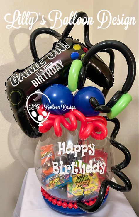 Stuffed Balloons, Gamer Boy, Flower Gift Ideas, Make A Game, Sour Patch Kids, Balloon Centerpieces, Teen Birthday, Balloon Ideas, Prop Styling