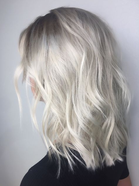 Medium length , platinum ice blonde with shadowed roots and lived in textured beach waves by @kaylen.o Medium Length Ice Blonde Hair, Platinum Hair Medium Length, White Hair With Shadow Root, Platinum Blonde Lob, Medium Length Platinum Blonde Hair, Shoulder Length Platinum Blonde Hair, Icy Blonde Balayage, Ice Blonde Hair, Wedding Flower