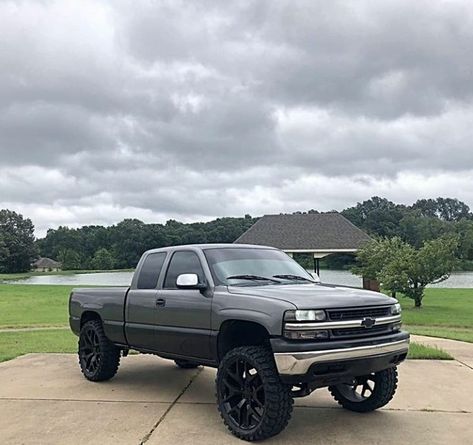 2002 Chevy Silverado 1500, Trucks Wallpaper, Squatted Trucks, 1999 Chevy Silverado, 2003 Chevy Silverado, Lifted Silverado, 2002 Chevy Silverado, Car Community, Nice Trucks