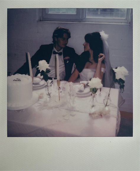 A Polaroid of a Modern Indie Tablescape At Grub Manchester A modern vintage shoot at Grub wedding venue in Manchester City centre #polaroid #manchestershoot #citycentrewedding #manchesterweddingphotographer #dothingsdifferent #alternativewedding #modernvintage #theancoatsflorist #modernroses #vintageinspired Wedding Photos Polaroid, Polaroid Wedding Invite, Wedding Poloroid Ideas, Vintage Wedding Shoot, Tattoo Artist At Wedding, Polaroid Wedding Photos, Wedding Photos On Film, Wedding Picture Decor, Indie Wedding Photography