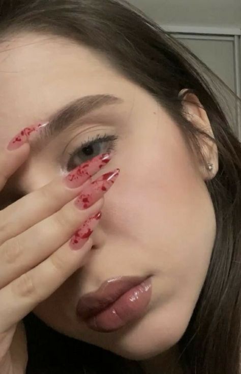 Nails Blood Design, Blood Nails Acrylic, Blood Nails Design, Baddy Nails, Blood Nail Art, Halloween Nails Blood, Gore Nails, Blood Splatter Nails, Blood Drip Nails