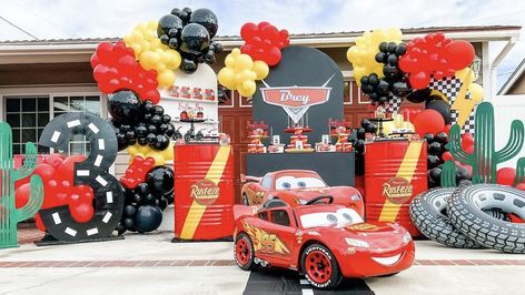 Disney Cars Theme Party, Disney Cars Theme, Mcqueen Birthday, Egyptian Party, Cars Birthday Party Decorations, Cars Birthday Party, Boys First Birthday Party Ideas, Disney Cars Birthday, Car Themed Parties