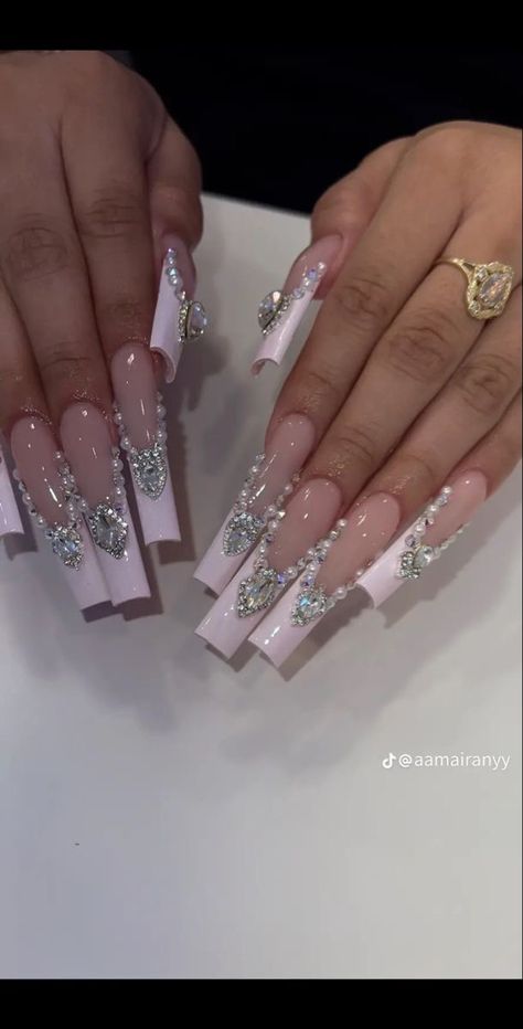 Big Diamond Nails, Long Acrylic Nails With Pearls, Gemmed Out Nails, Extremely Long Acrylic Nails, Glam Nails Designs, Nails Elegant Classy, Quinceanera Nails, Nails Elegant, Drip Nails