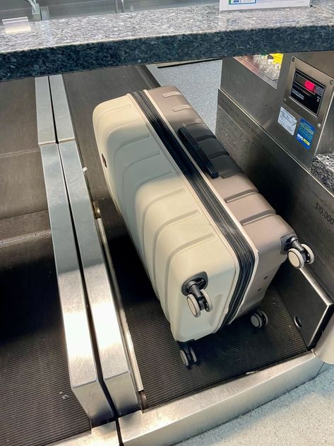 Checked Baggage: What You MUST Know Before Flying Business Class Flight, Checked Baggage, Best Airlines, Large Suitcase, Baggage Claim, Checked Luggage, Airplane Travel, Business Class, Travel Board