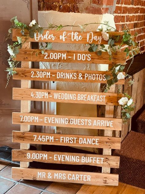 Wedding Signs Order Of The Day, Wedding Signage Pallet, Pallet Schedule Wedding, Pallet Wedding Timeline, Pallet Order Of The Day, Order Of Day Pallet, Palette Order Of The Day, Wedding Timeline Pallet Sign, Wedding Seating Chart Pallet