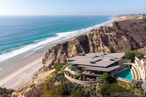 Modern Mansion Layout, La Jolla Houses, Mansion Layout, Bel Air Mansion, Dubai Home, California Closets, Robb Report, Homes Luxury, Fancy Houses