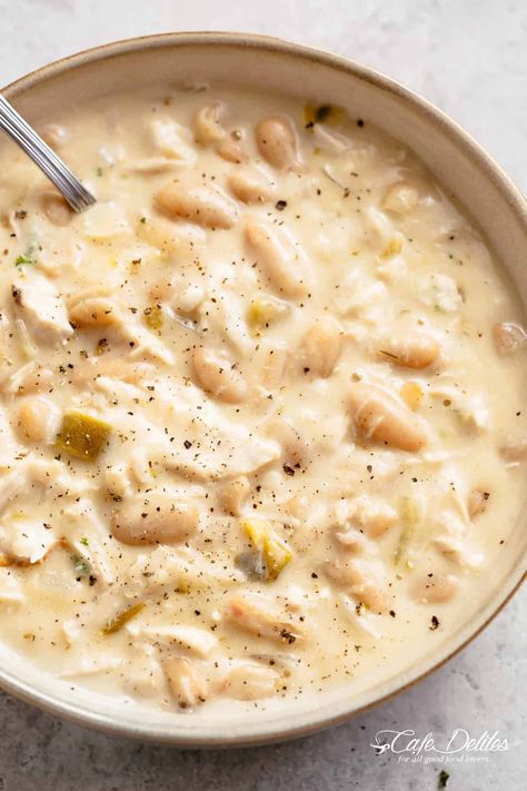 Ground Turkey White Chili, White Turkey Chili Recipe, Turkey Chili Recipe Crockpot, White Turkey Chili, White Chicken Chili Recipe Crockpot, White Bean Turkey Chili, White Chili Recipe, White Chicken Chili Healthy, White Chicken Chili Slow Cooker