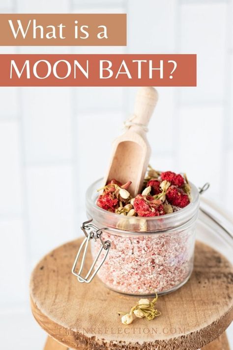 You’ll suddenly see why everyone is talking about milk bath benefits and luminous moon baths after trying this milk bath recipe and moon bath ritual! Milk Bath Benefits, Milk Bath Diy, Moon Bath Ritual, Milk Bath Recipe, Bath Soak Recipe, Milk Bath Soak, Bath Benefits, Goat Milk Bath, Moon Milk