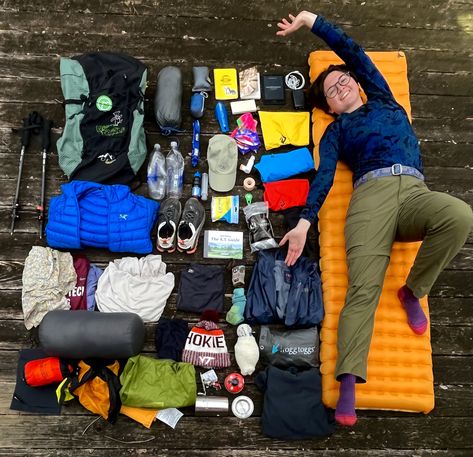 Backpacking Clothes, Appalachian Trail Packing List, Hiking Clothes, Hiking List Daypack, How To Pack Backpacking Hiking, Appalachian Trail Gear, Trail Outfits, Hiking Appalachian Trail, Backpacking Appalachian Trail