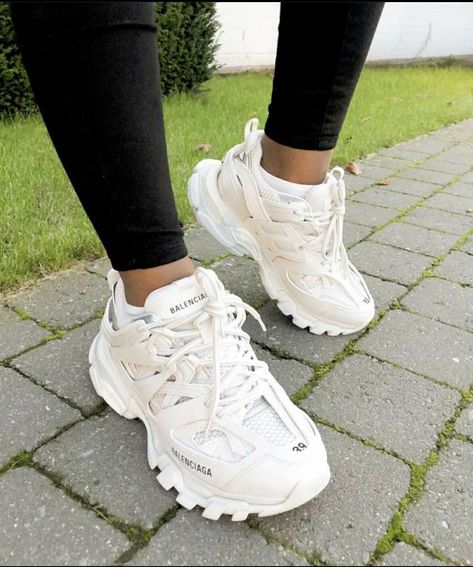 Balenciaga Track Trainers, Trendy Womens Sneakers, White Balenciaga, Balenciaga Sneakers, Balenciaga Track, White Sneakers Women, Hype Shoes, Balenciaga Shoes, Aesthetic Shoes