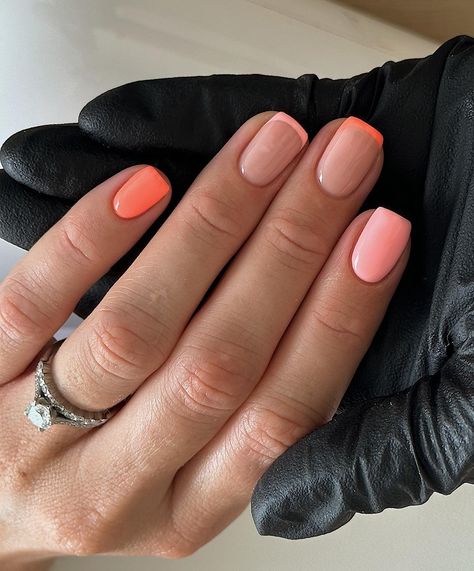 this colour combo is CUTE 🩷🌸🍊🫧 @lillypalm__ inspo @officialnavyprofessional prep @the_gelbottle_inc BIAB19, fired coral & pastel… | Instagram Orange Nail Designs, Coral Nails, Nagel Tips, Short Square Nails, Simple Gel Nails, Cute Gel Nails, Shellac Nails, Summer Acrylic Nails, Pastel Nails