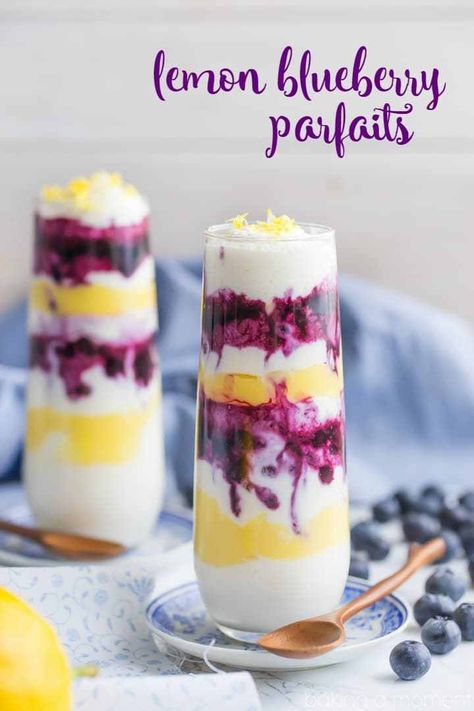 Lemon Blueberry Parfaits- about the easiest no-bake dessert I've ever made, and just bursting with summer-y flavor! Lemon Blueberry Parfait, Blueberry Parfait, Cupcakes Strawberry, Dessert Cheesecake, Cranberry Dessert, Baked Dessert, Dessert Original, Dessert Shots, Parfait Desserts