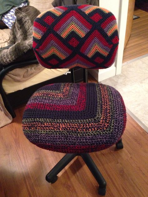 My crocheted covered office chair! Knitted Chair Cover, Crochet Office Chair Cover, Crochet Desk Chair Cover, Crochet Chair Cover, Crochet Sofa Cover, Desk Chair Covers, Crochet Furniture, Crochet Pouf, Chair Back Covers