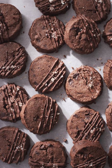 C Is For Cookie Monster, Chocolate Sable Cookies, Chocolate Butter Cookies, Salted Desserts, Sables Cookies, Sable Cookies Recipe, Sable Cookie, Sable Recipe, Peace Cookies