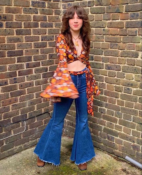 60s Fashion Hippie, 70s Disco Outfit, 70s Women Fashion, 70s Inspired Outfits, Look 80s, 70 Outfits, Moda Hippie, Outfits 70s, 60s 70s Fashion