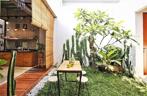 Home Ideas Exterior, Jardin Zen Interior, Tiny Home Ideas, Model Dapur, Indoor Courtyard, Minimalist Garden, Beautiful Kitchen Designs, Small Kitchen Decor, H Design