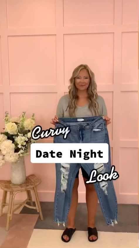 shopchicsoul on Instagram: Monday date night calls for the cutest outfit!! 🥂🥰✨ Shop Kim's date night style for the best show stopping outfit! 💞 My Backup Plan Top,… Date Night Midsize, Casual Date Night Outfit Summer Curvy, Casual Date Night Outfit Plus Size, Plus Size Date Night Outfits Summer, Plus Size Date Night Outfits Casual, Casual Night Out Outfit Summer, Midsize Outfits Summer, Las Vegas Outfit Summer, Casual Date Night Outfit Summer