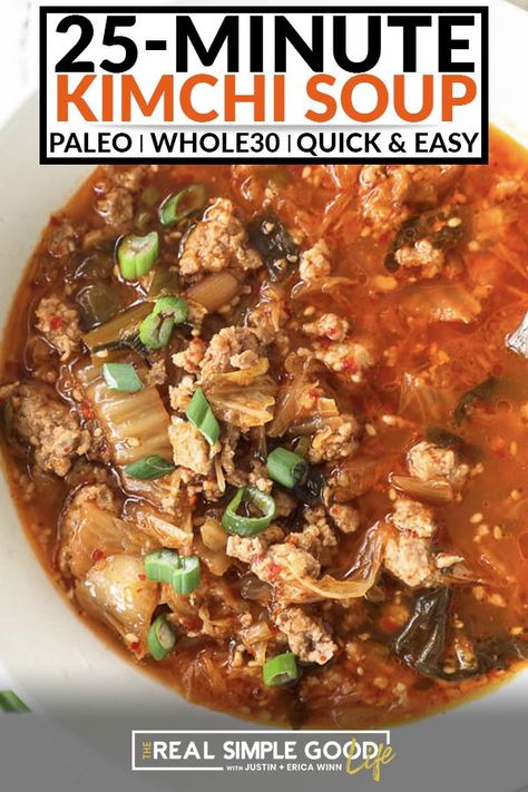 Easy Chicken Leg Recipes, Chicken Broccolini, Kimchi Soup Recipe, Kimchi Chicken, Kimchi Soup, Pork Soup Recipes, Easy Kimchi, Soup Paleo, Ground Pork Recipes