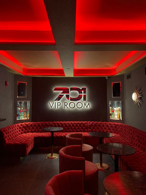 Club Design Interior, Bar Lounge Design, Bar Deco, Home Theater Room Design, Design Vip, Theater Room Design, Karaoke Room, Nightclub Design, Lounge Club