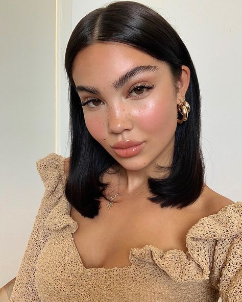 AMANDA on Instagram: “😊🌻” Maquillage On Fleek, Light Makeup Looks, Luxy Hair, Beauty Make-up, Peinados Fáciles Para Cabello Corto, Cute Makeup Looks, Slick Hairstyles, Glamour Makeup, Make Up Looks