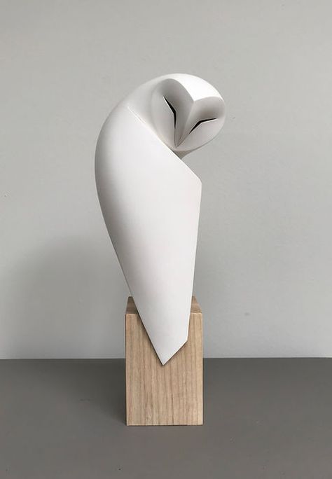 Ceramic Sculpture Minimal Sculpture Design, Owl Statue Sculpture, Ceramic Sculpture Abstract, Cubism Sculpture, Paper Mache Art Sculpture, Ceramic Birds Sculpture, Ceramic Vases Design, Owl Statue, Ceramic Sculpture Figurative