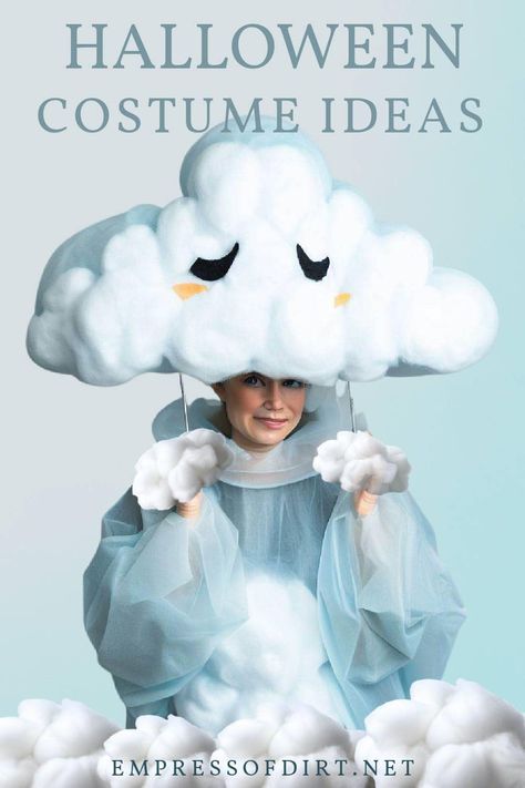 Woman dressed as a rain cloud for Halloween. Garden Theme Halloween Costumes, Nature Themed Costume, Spring Costume Ideas, Nature Halloween Costumes, Garden Costume Ideas, Garden Costume, Nature Costume Ideas, Gardener Costume, Flower Halloween Costume