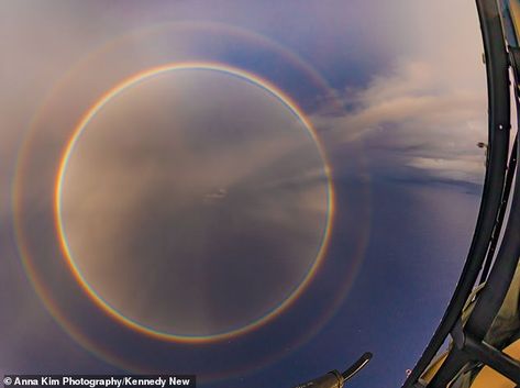 The rare full circle rainbow looks like it has a fainter one on the outside as the passeng... Circle Rainbow, Rainbow Circle, Full Rainbow, Anna Kim, God's Promise, Helicopter Ride, Farm Heroes, Maui Hawaii, Full Circle