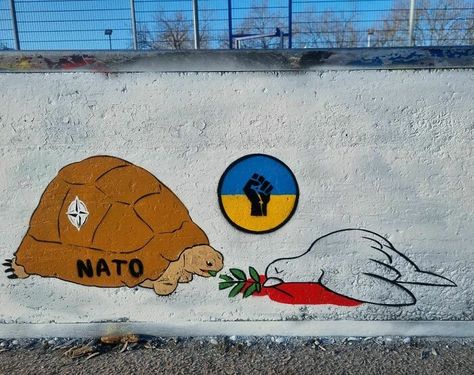 50 Of The Most Powerful Street Art Pieces Made In Support For Ukraine All Around The World | Bored Panda Ukraine Art, Riding Arenas, Pastel Walls, Ukrainian Flag, Graffiti Artist, Birthday Pictures, Flag Colors, Skate Park, St George