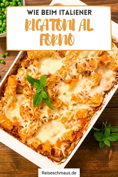 Einfache Rigatoni al forno wie beim Italiener! Mein Rigatoni al forno Rezept mit Hackfleisch, Erbsen und Schinken überzeugt durch einen leckeren Geschmack. Bereite dir also ganz einfach die Rigatoni al forno selber zu und überzeuge dich vom diesem italienischen Rezept. #rigatoni #alforno #rezept #wiebeimitaliener #italienisch #einfach European Recipes, Rigatoni, Lasagna, Super Easy, Pasta, Ethnic Recipes, Travel, Quick Saves, Lasagne