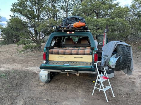 New Bronco Lifted, Outdoor Gear Organization, Bronco Restomod, Two Door Bronco, Bronco Roof Rack, 2 Door Bronco Lifted, Bronco Truck, Truck Bed Camping, Camping Camper