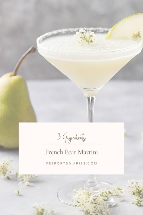 This three ingredient drink is a balanced and seductive mix of sweet pear, floral elderflower and tart lemon. Pear Fizz Cocktail, Pear Liquor Cocktails, Pear Martini With Elderflower, French Pear Martini, Pear Vodka Drinks, Pear Martini Recipe, Elderflower Martini, Prosecco Cocktail Recipes, Pear Martini