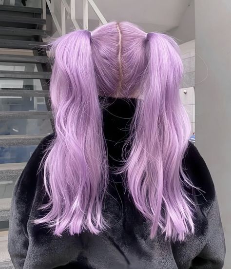 Light Purple Pink Hair, Long Lilac Hair, Light Lavender Hair Color, Lilac Pink Hair, Purple Hair Pigtails, Lilac Hair Highlights, Pink Hair Shades, Pink Lavender Hair, Purple Hair Aesthetic