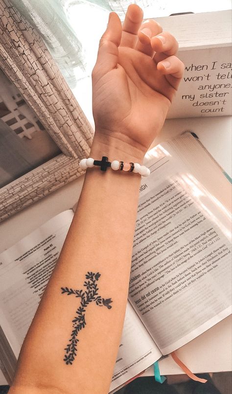 #tattoo #christian #womentattoos Biblical Collar Bone Tattoos, Henna Christian, Womens Simple Tattoos, Wrist Tattoos For Women Quotes, Western Thigh Tattoos Women, Christian Girl Tattoos, Cute Christian Tattoos, Western Tattoos Ideas, Simple Thigh Tattoos Women