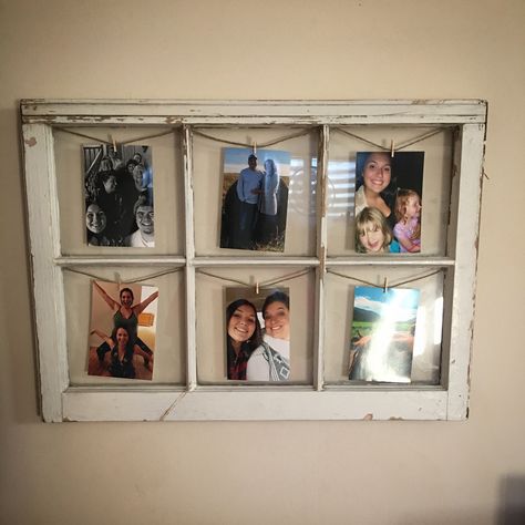 Diy Window Frame Picture, Farmhouse Window Picture Frame, Window Frame Picture Ideas, Pictures In Old Window Frames, Old Window Picture Frame Ideas, Window Frame Picture Display, Diy Window Picture Frame Projects, Window Frame Picture Frames, Old Window Picture Display