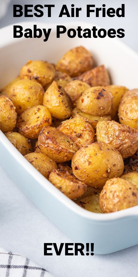 A casserole dish full of cooked air fryer potatoes on  a grey counter top. Slower Cooker, Air Fry Potatoes, Actifry Recipes, Air Fryer Recipes Dessert, New Air Fryer Recipes, Air Fryer Recipes Snacks, Air Fryer Cooking Times, Cooks Air Fryer, Tarte Fine