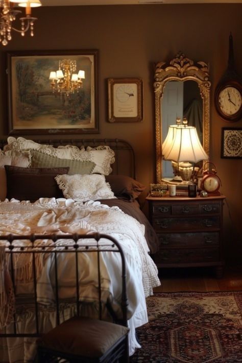 Brown Room Walls Bedrooms, Old Fashion Bedroom, Cozy Brown Bedroom, Light Academia Bedroom, Vintage Bedroom Aesthetic, Antique Decor Bedroom, Antique Room Decor, Bedroom Brown, Antique Bedroom