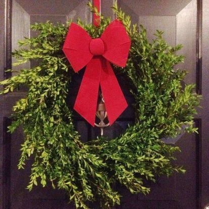 Before you head to the dollar store for a wreath, take a look at this! Outside Wreaths, Christmas Boxwood, Boxwood Wreath Christmas, Wreath With Red Bow, Rustic Christmas Wreath, Nautical Christmas, Creative Mom, Christmas Ornament Wreath, Christmas Front Doors