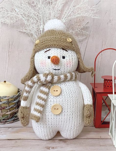 Snowman Knitting Pattern Free, Knitting Machine Christmas, Knitted Christmas Ornaments, Knitted Gnomes, Snowman Gnomes, Knit Snowman, Christmas Knitting Projects, Snowman Kit, Addi Knitting Machine